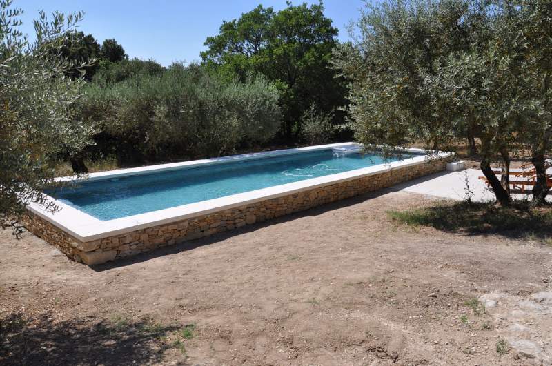 Piscine sur Bonnieux en dur